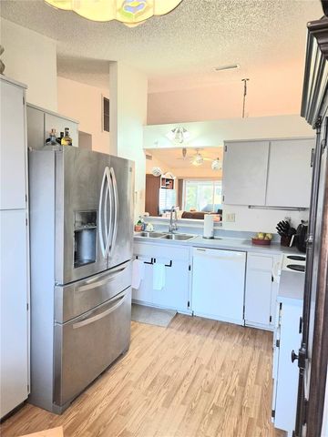 3121 E BEECHER DRIVE E D, Palm Harbor, FL 34683