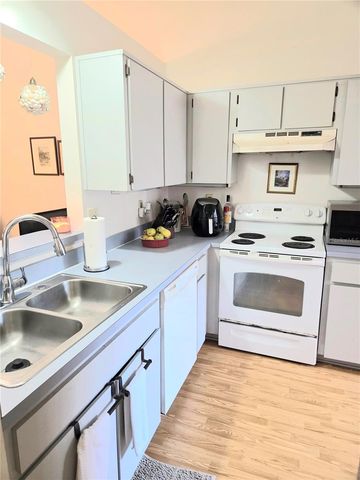 3121 E BEECHER DRIVE E D, Palm Harbor, FL 34683