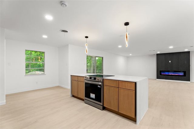 110 Hackberry Street, Lancaster, TX 75146
