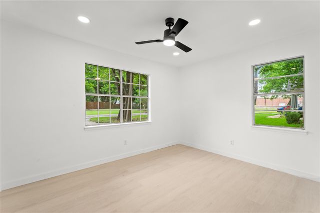110 Hackberry Street, Lancaster, TX 75146