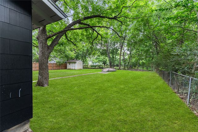 110 Hackberry Street, Lancaster, TX 75146