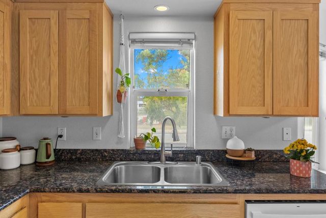 4 Holly Drive C, Freedom, CA 95019