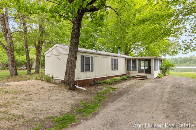 3379 S Spec Lake Drive, Allegan, MI 49010