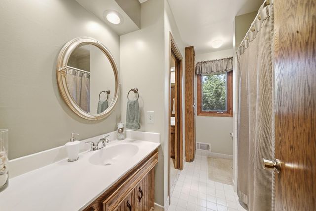 3610 Evergreen Lane N, Plymouth, MN 55441