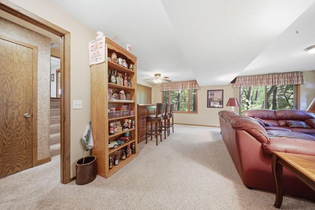 3610 Evergreen Lane N, Plymouth, MN 55441