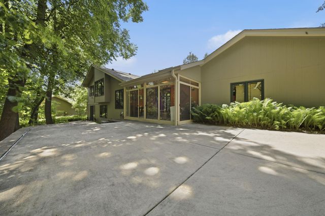 3610 Evergreen Lane N, Plymouth, MN 55441