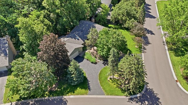 3610 Evergreen Lane N, Plymouth, MN 55441