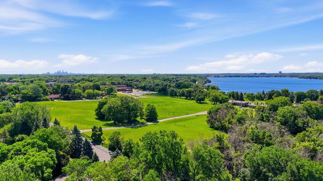 3610 Evergreen Lane N, Plymouth, MN 55441