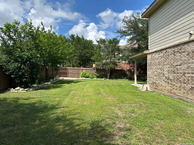 241 EAGLE FLIGHT, Cibolo, TX 78108