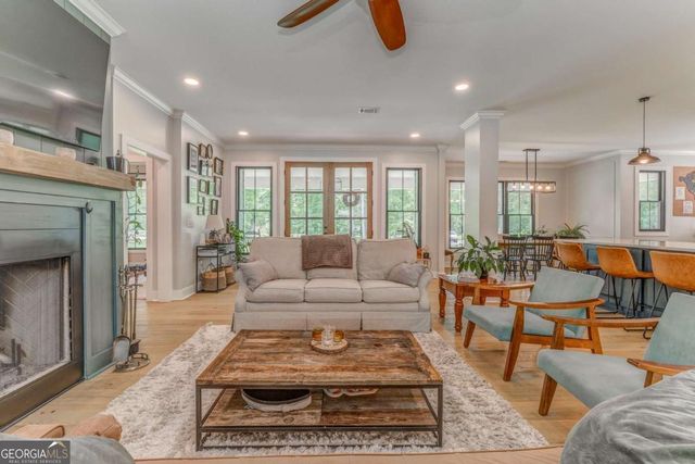 318 Quail Hollow Drive NW, Sugar Valley, GA 30746