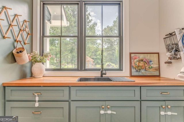 318 Quail Hollow Drive NW, Sugar Valley, GA 30746