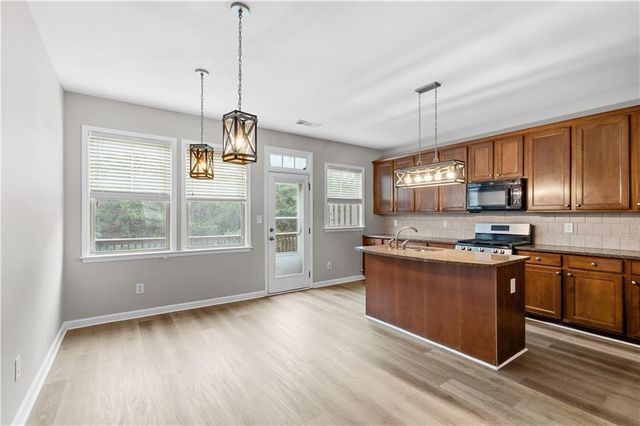 792 Village Field Court, Suwanee, GA 30024