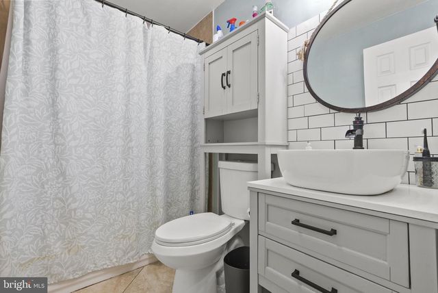 2246 AUBURN AVE, Atco, NJ 08004