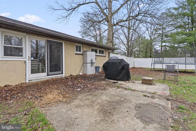 2246 AUBURN AVE, Atco, NJ 08004