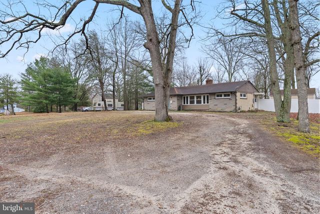 2246 AUBURN AVE, Atco, NJ 08004