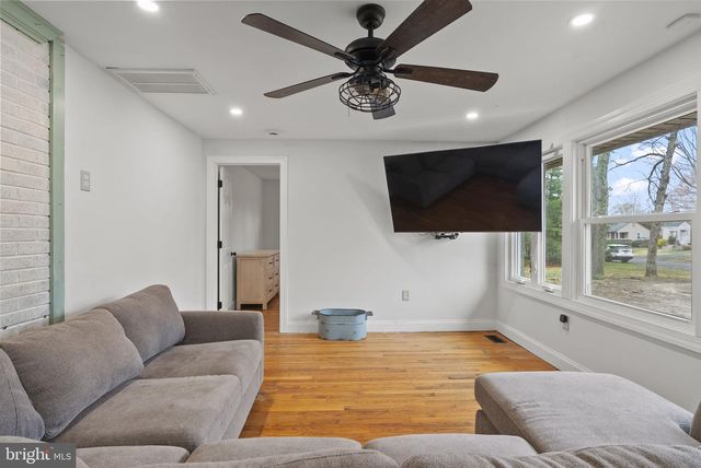 2246 AUBURN AVE, Atco, NJ 08004
