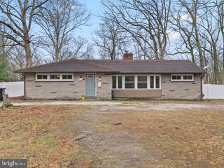 2246 AUBURN AVE, Atco, NJ 08004