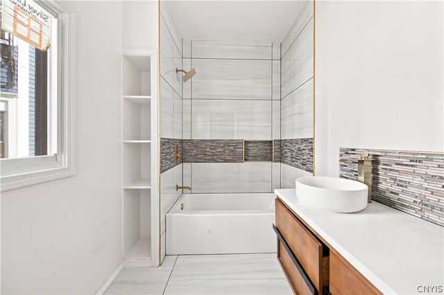 78 Avenue B, Rochester, NY 14621