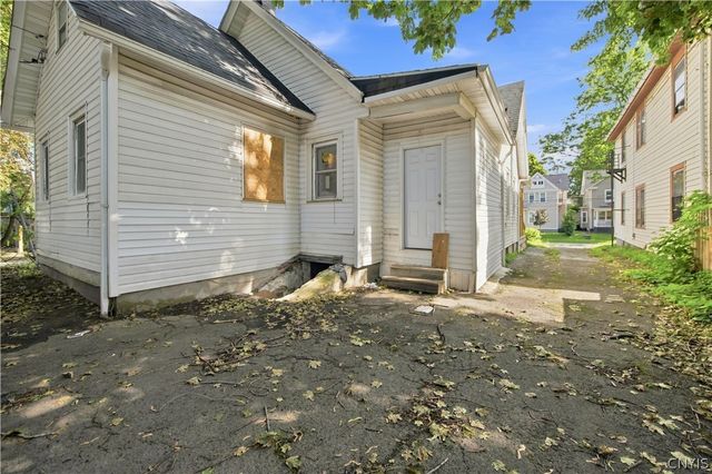 78 Avenue B, Rochester, NY 14621