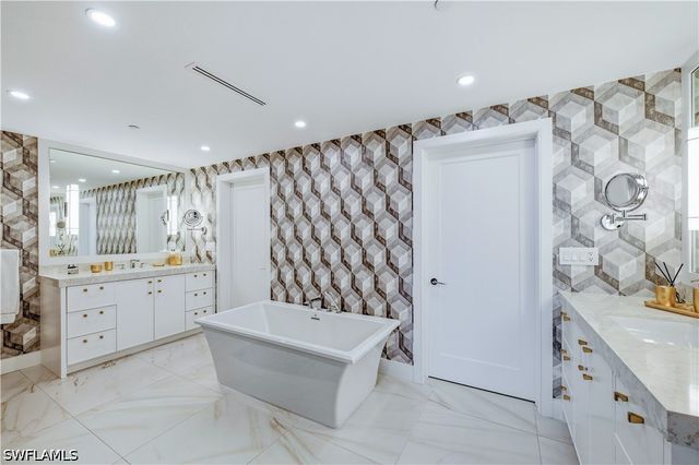 13925 Old Coast RD 905, Naples, FL 34110