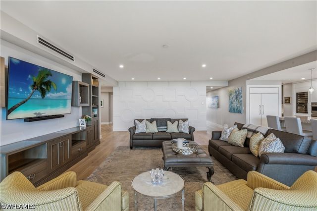 13925 Old Coast RD 905, Naples, FL 34110