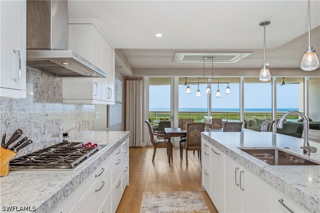 13925 Old Coast RD 905, Naples, FL 34110