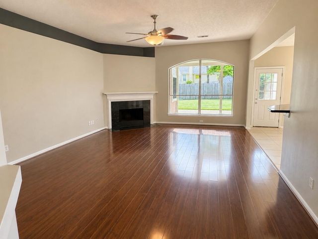 10326 N Laurel Branch Drive, Houston, TX 77064