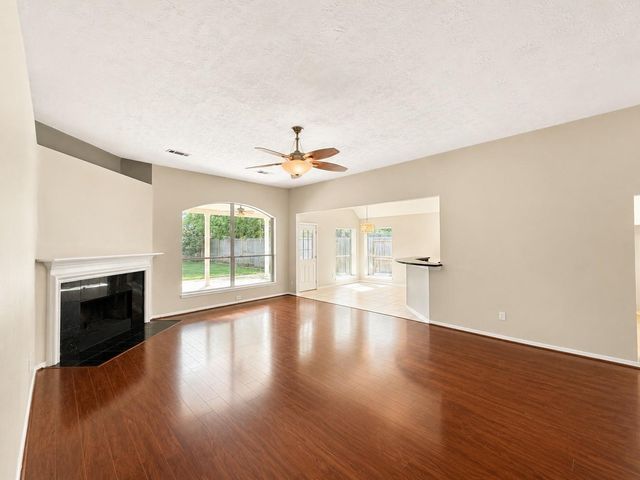 10326 N Laurel Branch Drive, Houston, TX 77064