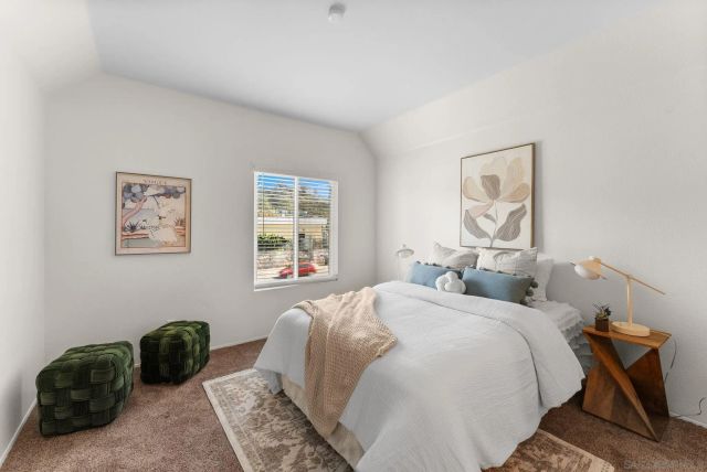 2250 Camino de la Reina 202, San Diego, CA 92108