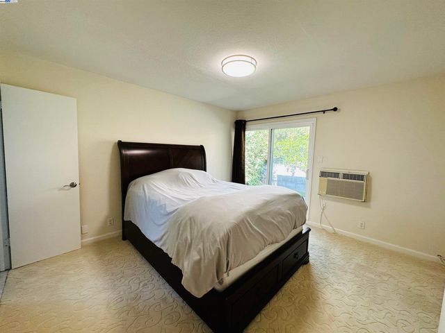 25132 Del Mar Avenue, Hayward, CA 94542