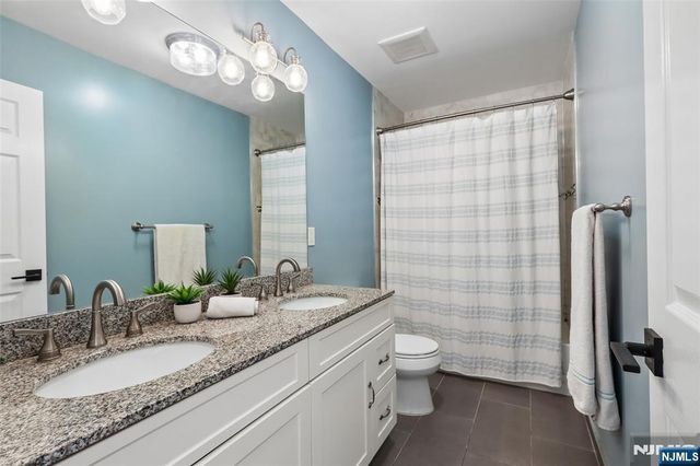 829 Garden Street B, Hoboken, NJ 07030