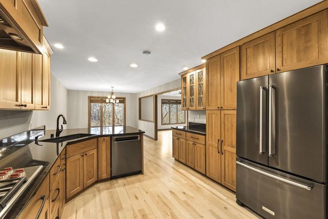 7434 Cedar Creek Trail, Madison, WI 53717