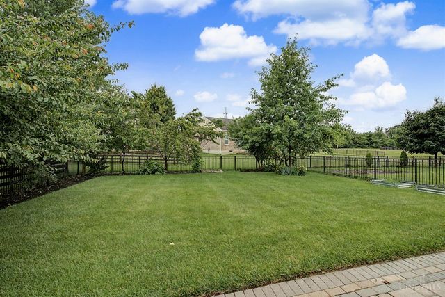 1623 North Wood Creek Drive, Clearcreek Twp., OH 45458