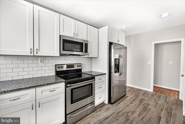 2855 TENNESSEE AVE, Baltimore, MD 21227