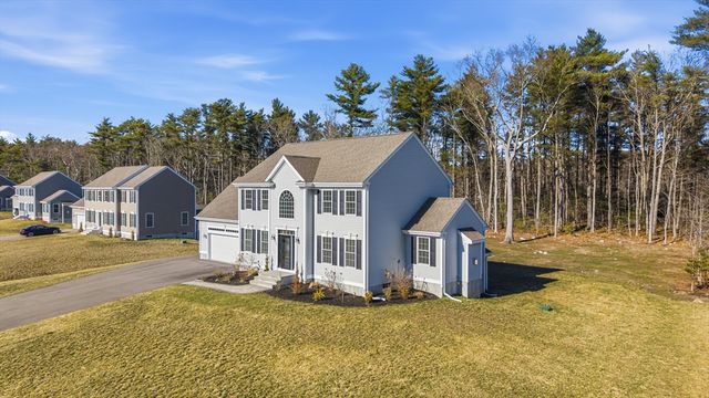 162 Bayberry Rd, Raynham, MA 02767
