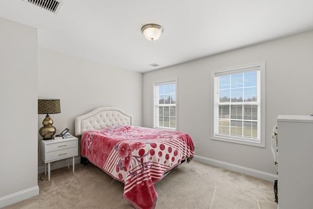 162 Bayberry Rd, Raynham, MA 02767