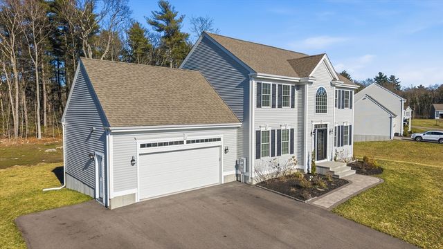 162 Bayberry Rd, Raynham, MA 02767