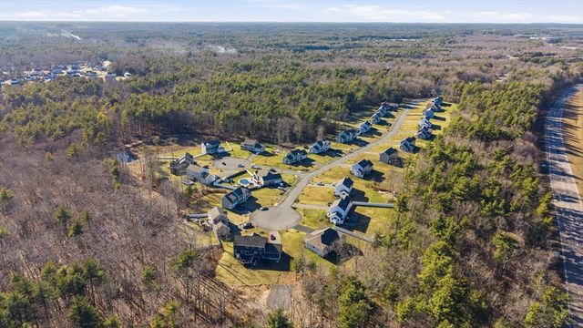162 Bayberry Rd, Raynham, MA 02767