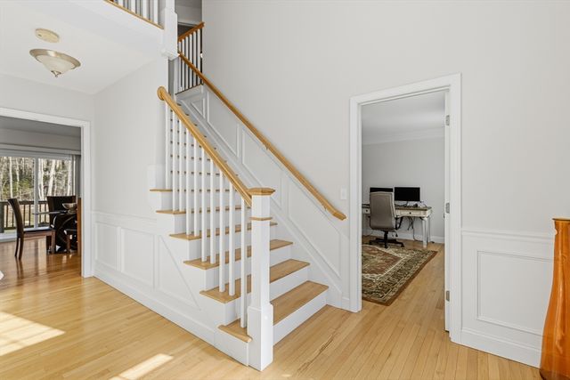 162 Bayberry Rd, Raynham, MA 02767