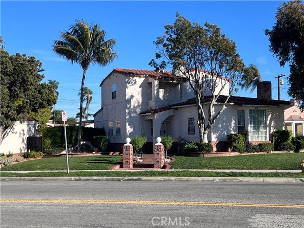 8230 Park Circle, Inglewood, CA 90305