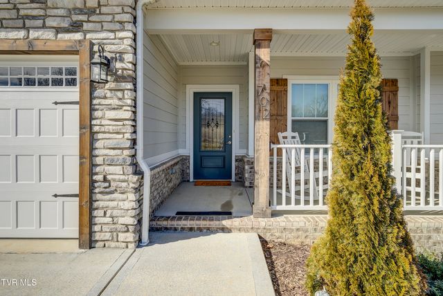 702 Hunts Terrace Drive, Kingsport, TN 37663