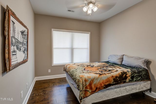 702 Hunts Terrace Drive, Kingsport, TN 37663