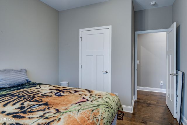 702 Hunts Terrace Drive, Kingsport, TN 37663