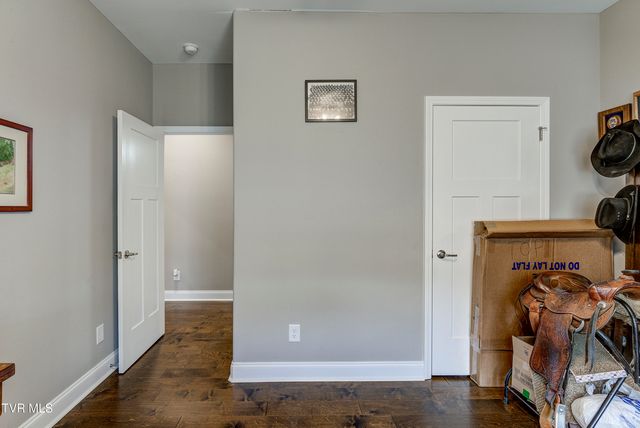 702 Hunts Terrace Drive, Kingsport, TN 37663