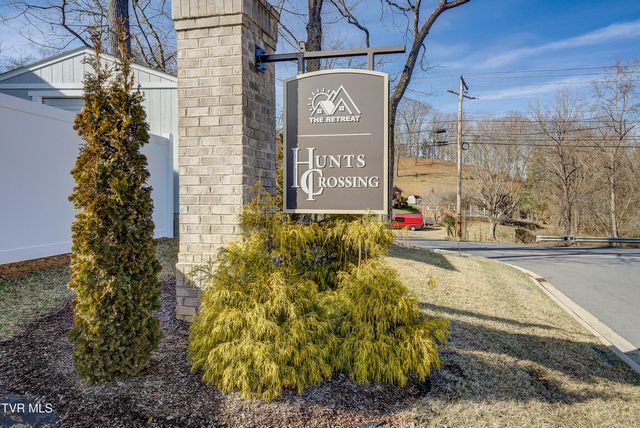 702 Hunts Terrace Drive, Kingsport, TN 37663