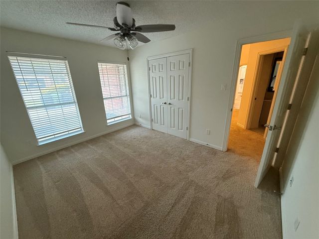 9005 Trails Edge Drive, North Richland Hills, TX 76182