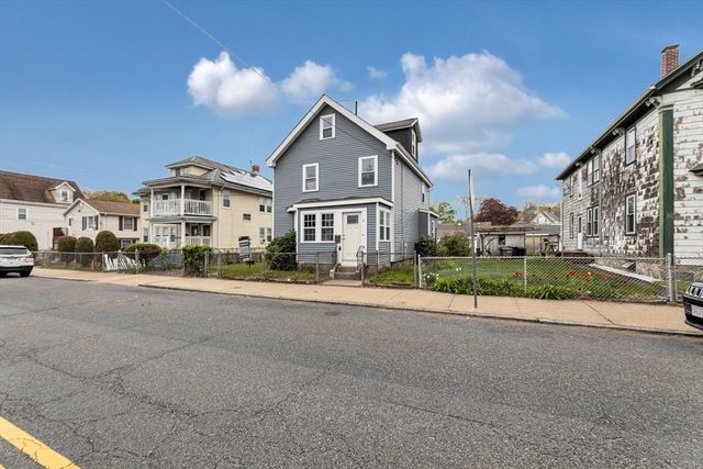 41 Mount Hope Street, Boston, MA 02131