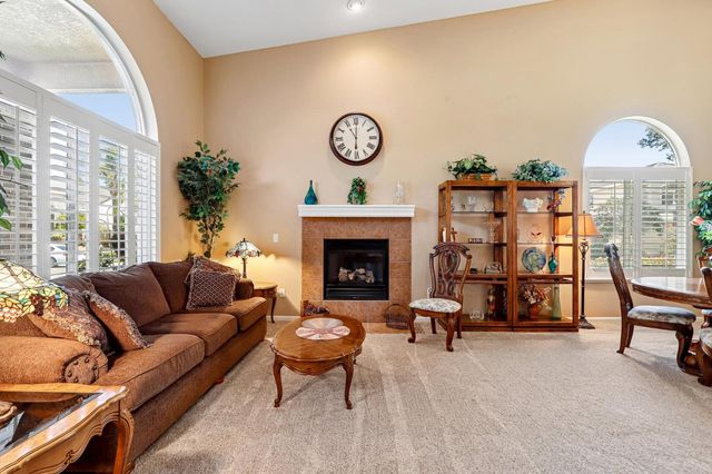 2489 W Burberry Way, Sacramento, CA 95835