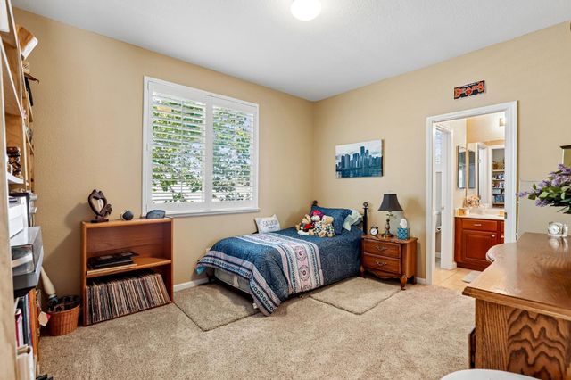 2489 W Burberry Way, Sacramento, CA 95835