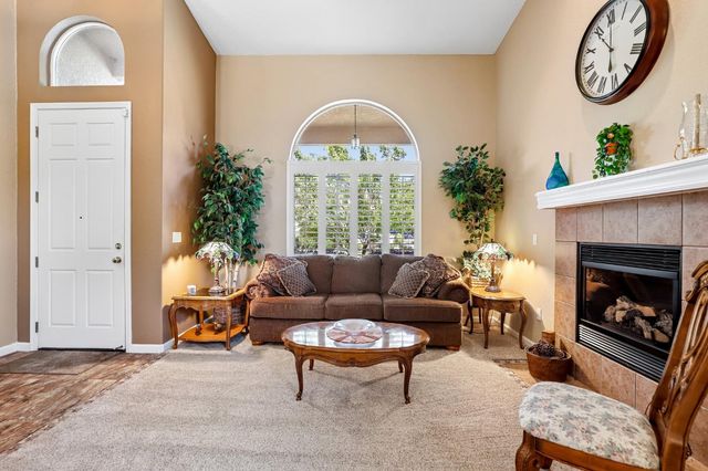 2489 W Burberry Way, Sacramento, CA 95835